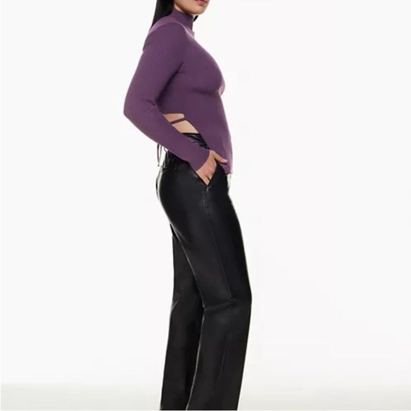 Aritzia Babaton Sculpt Ribbed Knit Tie-back Longsleeve In Dewberry Purple Size M - Picture 2 of 12